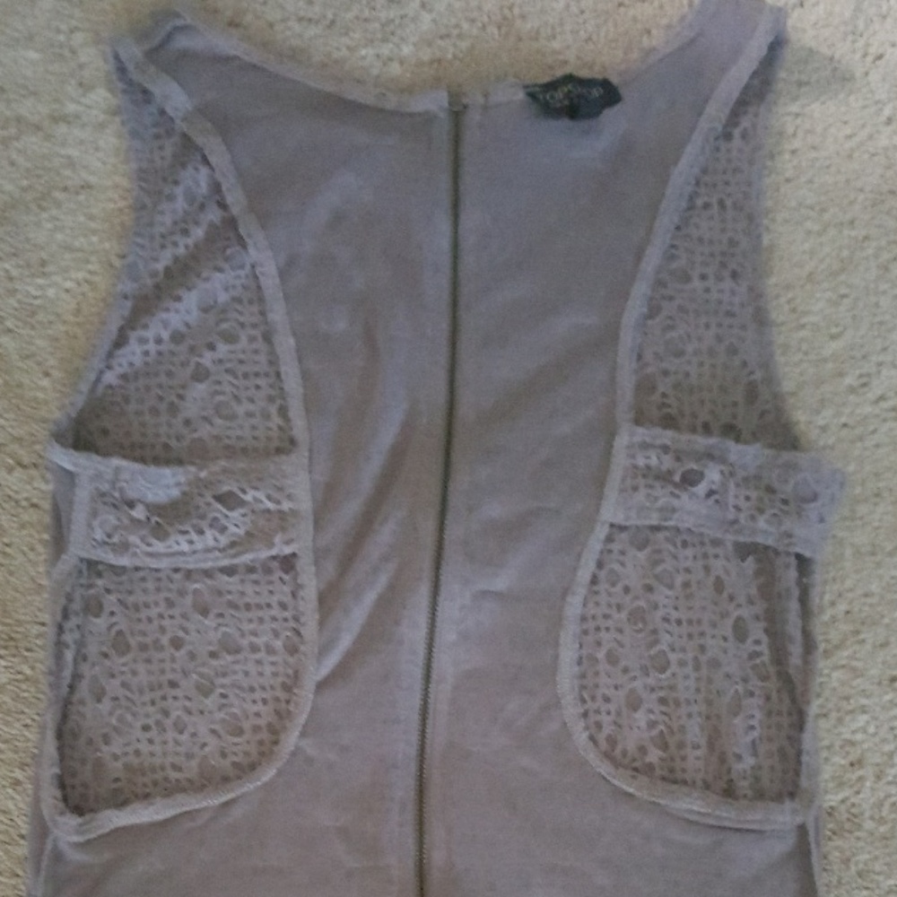 PEEK A BOO BACK MINI LACE DRESS SIZE SMALL